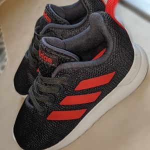 BOGO**Toddler Adidas Size 6